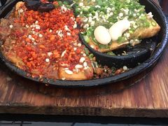 双味包浆豆腐-何师烧烤Pro ·江湖川菜·小龙虾·精酿(太古里旗舰店)