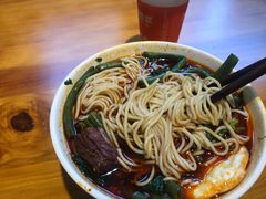 -呼啦面馆·头牌豌杂面(爱琴海店)