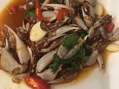 -喝丢一只鞋辣炒海鲜小烧烤(三八广场店)