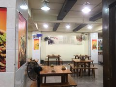 大堂-陈有良尖椒鸡(渝中旗舰店)