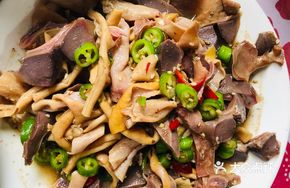 Sesame Oil Duck Intestines