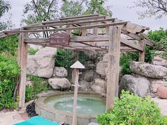 -仁爱团泊湖温泉中心