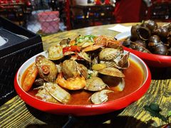 -老闵田螺馆·南昌特色小炒(梦时代店)