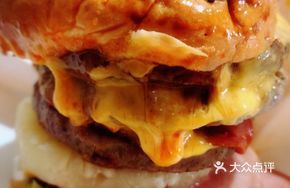 Lion King Beef Burger