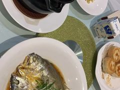 -老船夫婚宴婚庆会馆(延吉路店)