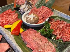 -炼火烤肉店