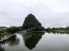 -星湖旅游景区七星岩