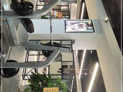 -健变健身俱乐部(前海天虹商场店)