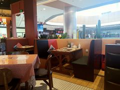 -彼德西餐厅(凯德广场新南店)