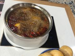 -魔法帽酱料牛肉小火锅(米兰店)