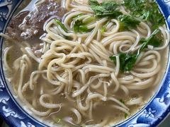 -十二忠手拉面(中华路店)
