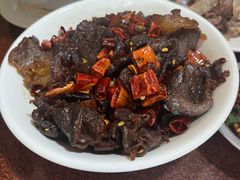 -嵩明马春能牛菜馆(七步场社区农贸市场店)
