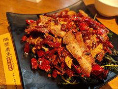 -隔壁老王·家常云南菜(花巷店)