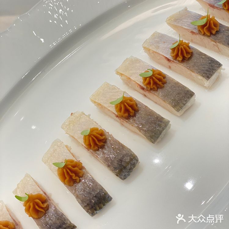 上海探店｜久违的堂食和姐妹聚餐吃成胖子都ok