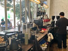 -Roast8ry Coffee Lab