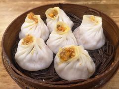 蟹黄小笼汤包-常鲜德乐购迎桂馒头店(麻巷公寓店)