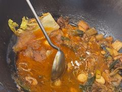 -鲁员外地锅鸡地锅鱼(古墩路店)