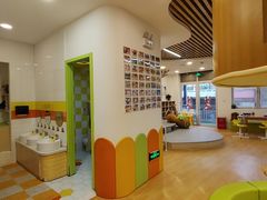 -婴智贝佳蒙特梭利早教托育中心(杨浦店)