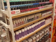 -名创优品(广东东莞东城万达2店)