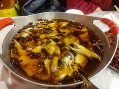 -鑫巴蜀小镇 · 水煮鱼专研店(玉桥店)