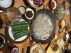 -头羊市井羊肉馆