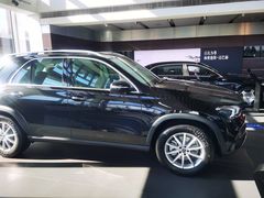 -奔驰北京鹏龙星徽(西大望路店)