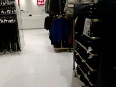 -优衣库(上海金桥国际商业广场店)
