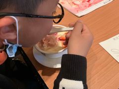 草莓梦幻雪双皮奶-满记甜品(南京虹悦城三店)