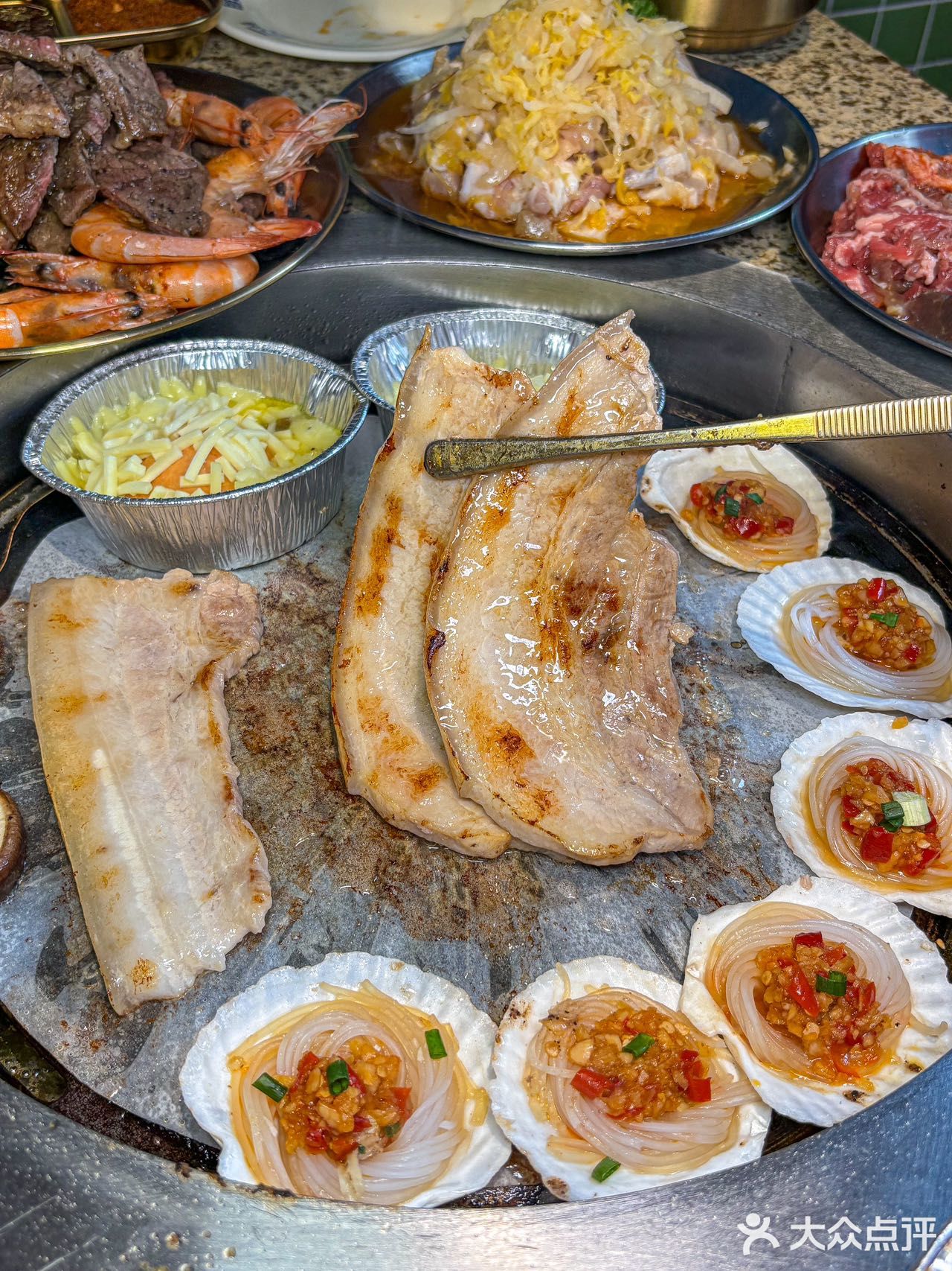 把3号线坐穿都要吃的一家韩式自助烤肉~~