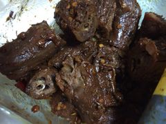 -周黑鸭(郑州中原区华山路中原万达沃尔玛店)