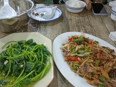 -南雄雄州土菜餐厅(粤北大厦店)