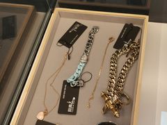 -用真奢侈品名表名包回收中心(朝阳万达店)