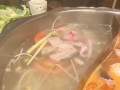 鸳鸯锅底-芦苇荡·酸汤鱼(回龙观店)