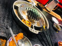 -哈哈碳都·牛肋条无限自助烤肉(宝龙店)