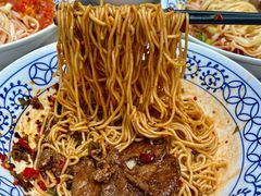 -李与白包子铺(桐梓林店)