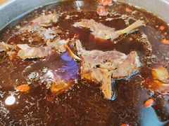 -亿诣蝎府炸酱面羊蝎子火锅(酷车小镇店)