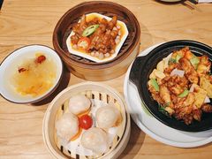 -上下九广州菜馆(李家村万达店)