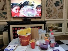 -自由港KTV(王子公主金平店)