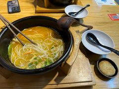 羊肚菌·传统过桥米线-勺子米线·云南传统小吃市集(四方街店)