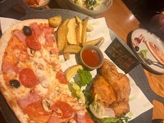 -JINNS锦时 steak&pizza(浸信会礼拜堂旧址店)