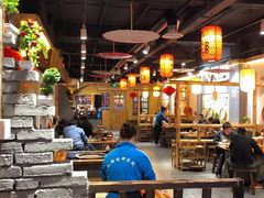 大堂-锅来乐地锅鸡(安亭店)