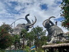 -七彩云南欢乐世界