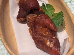 -渔语鱼新川菜Bistro(万象天地店)