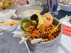 -红鼎豆捞·非遗鲍皇汤火锅(宝丰路店)