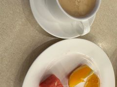 -旋转餐厅·海鲜自助(昆明锦江大酒店)