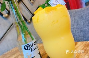 Mango Yogurt Smoothie