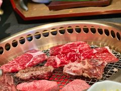 -铭牛烧肉·和牛海鲜自助(高新月牙湖店)