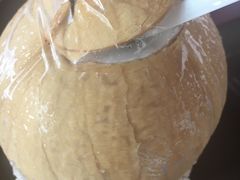 -东海岸人工湖美食村