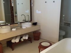 -三亚亚龙湾雅高美爵酒店