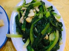 蒜蓉油麦菜-华兴餐厅·招牌生鱼片(桃园路店)